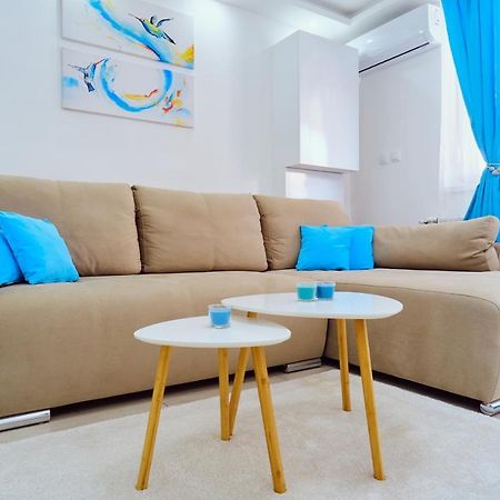 La Lorre Lux Apartment Jagodina Esterno foto