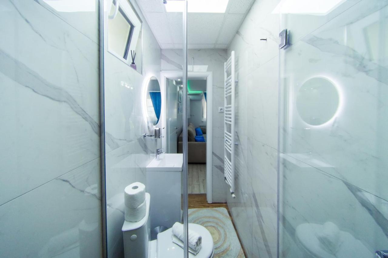 La Lorre Lux Apartment Jagodina Esterno foto